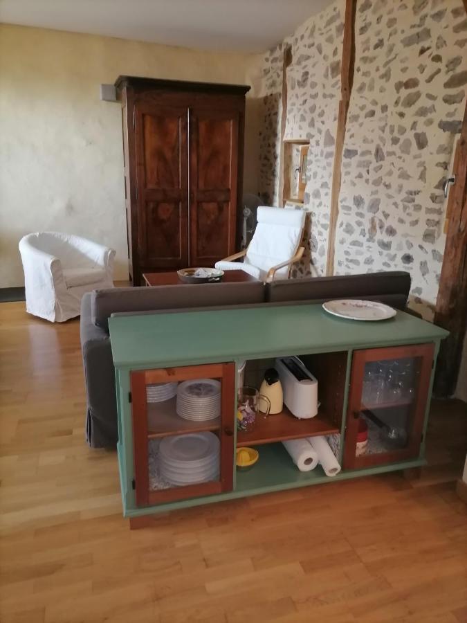 Le Relais D'Anglards Apartment Bagian luar foto