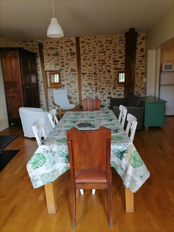 Le Relais D'Anglards Apartment Bagian luar foto