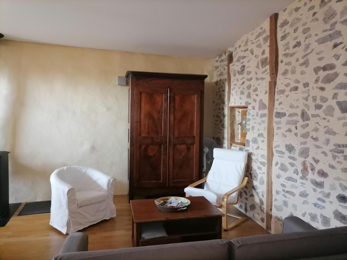 Le Relais D'Anglards Apartment Bagian luar foto