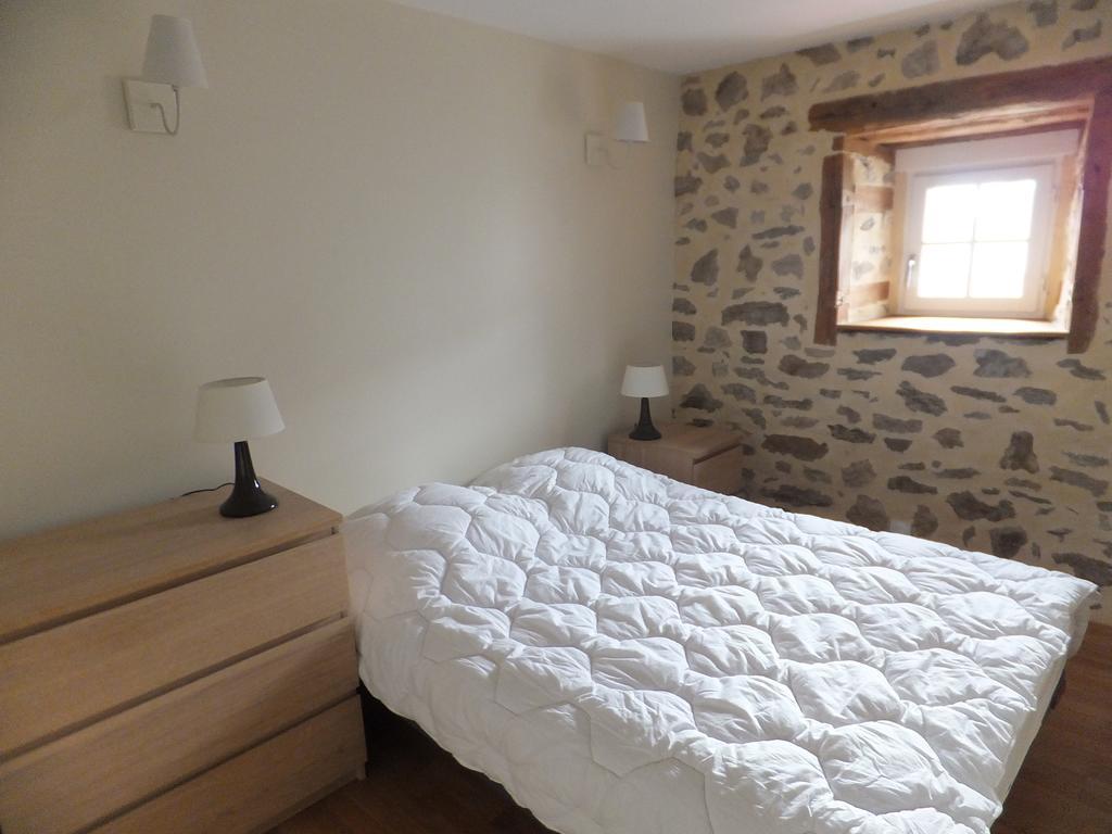Le Relais D'Anglards Apartment Bagian luar foto